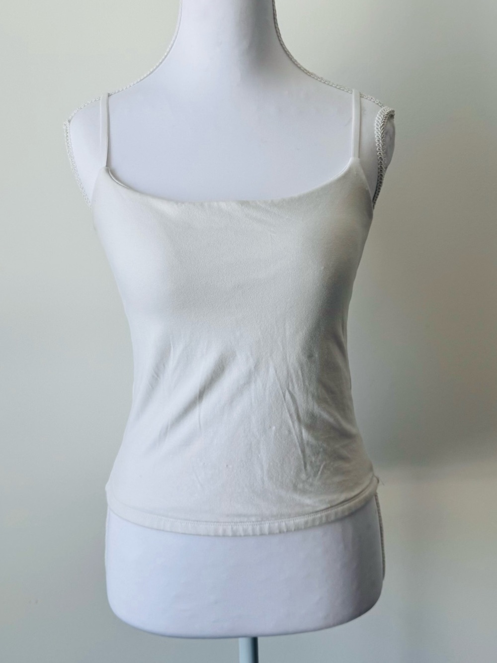 Abercrombie & Fitch Bra-Free 90s Cami 🤍